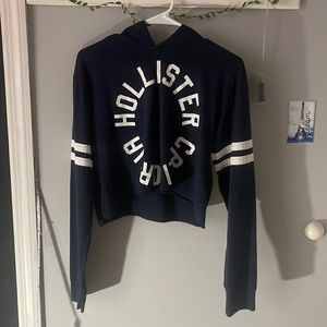 hollister navy blue cropped long sleeve